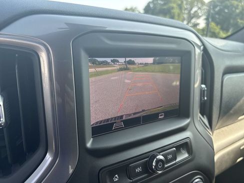 Certified 2024 Chevrolet Silverado 2500 Custom w/ Custom Value Package AWD/4WD image 14