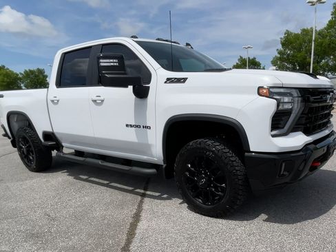 New 2025 Chevrolet Silverado 2500 LT w/ Trail Boss Package AWD/4WD image 38