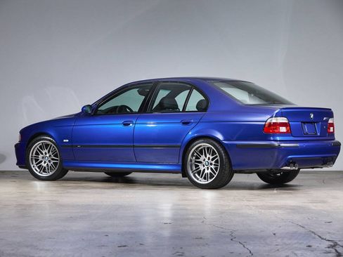 Used 2002 BMW M5 RWD image 7