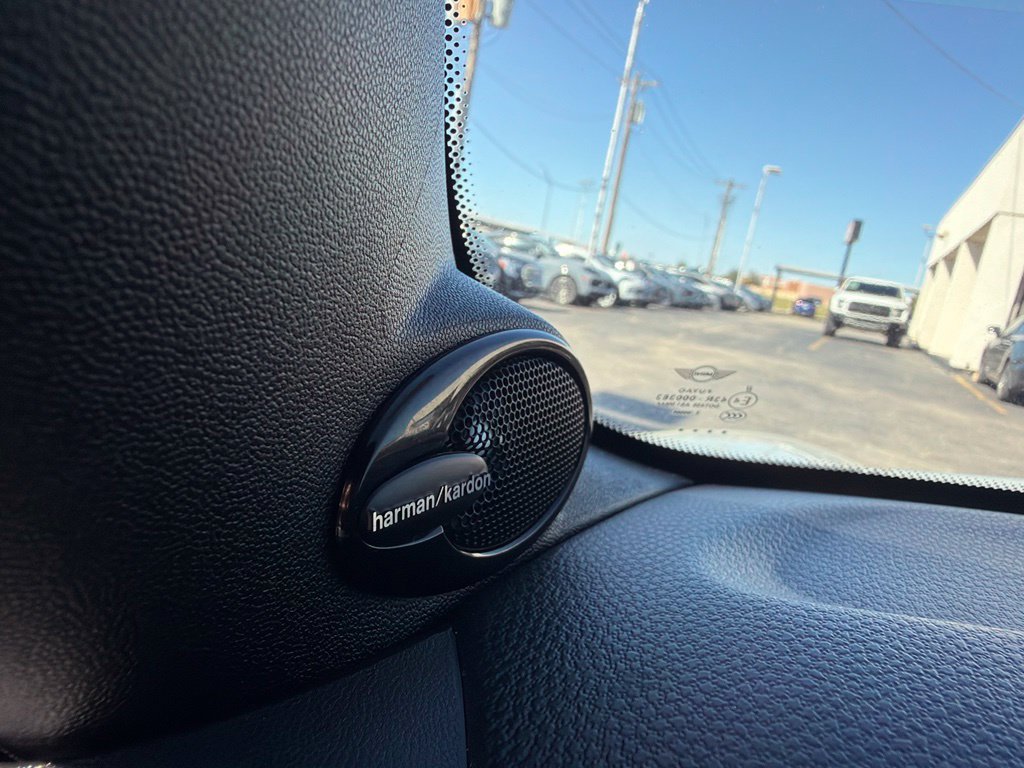 Used 2011 MINI Cooper S FWD image 27