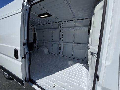 New 2026 RAM ProMaster 2500 image 10