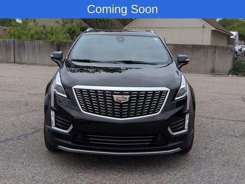 Used 2023 Cadillac XT5 Premium Luxury w/ LPO, Floor Liner Package AWD/4WD image 9