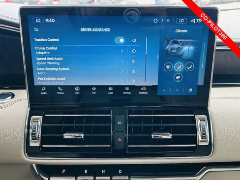 Used 2023 Lincoln Navigator Reserve AWD/4WD image 12