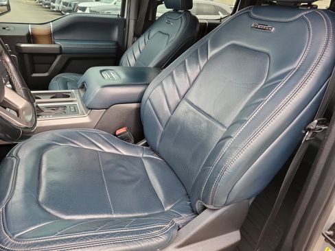 Used 2018 Ford F150 Limited w/ Trailer Tow Package image 4