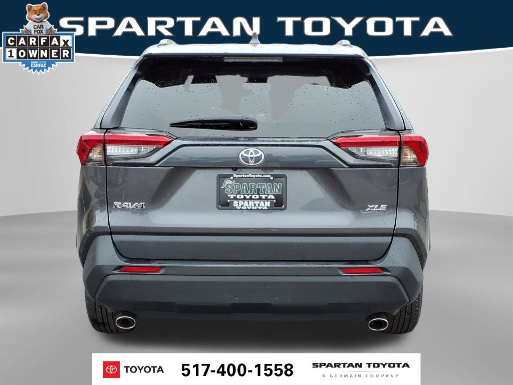 Used 2024 Toyota RAV4 XLE FWD image 8