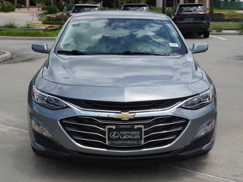 Used 2024 Chevrolet Malibu LT FWD image 2