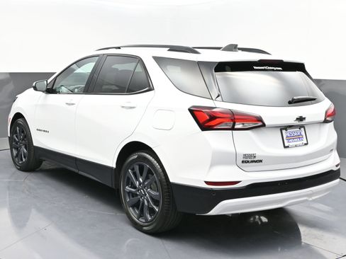Used 2024 Chevrolet Equinox RS FWD image 5