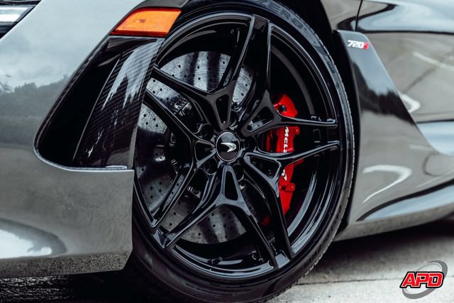 Used 2020 McLaren 720S Performance RWD image 4