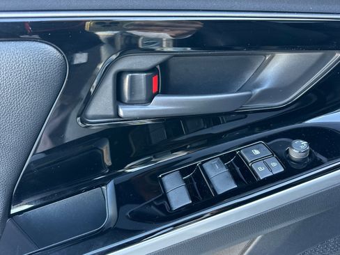 Used 2023 Toyota bZ4X XLE w/ Weather Package image 10