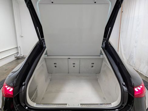 Used 2023 Mercedes-Benz EQS 580 EQS 580 image 21