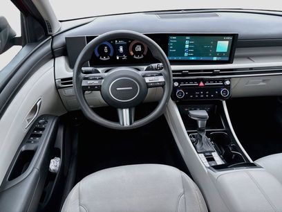 Certified 2025 Hyundai Tucson SEL