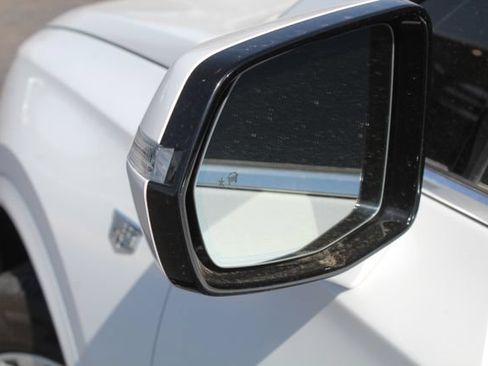 Used 2021 Cadillac XT6 Premium Luxury FWD image 15