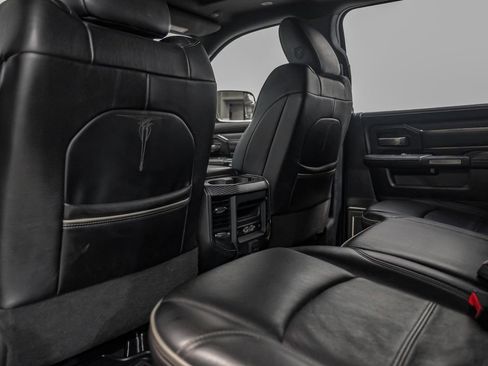 Used 2020 RAM 3500 Limited image 39