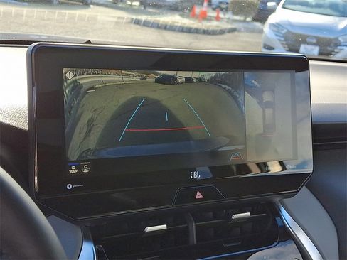 Used 2021 Toyota Venza Limited w/ Carpet Mat Package (TMS) image 20