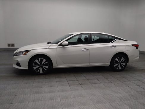 Used 2022 Nissan Altima 2.5 SV AWD/4WD image 2