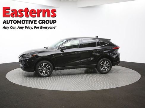 Used 2022 Toyota Venza LE image 57