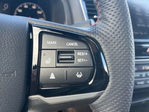 Used 2025 Honda Ridgeline Black Edition image 23