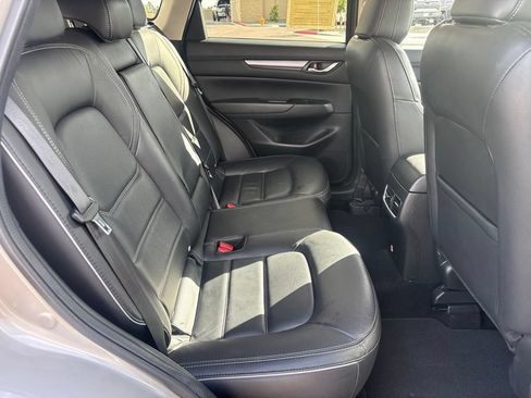 Used 2025 MAZDA CX-5 AWD 2.5 S w/ Preferred Package image 16