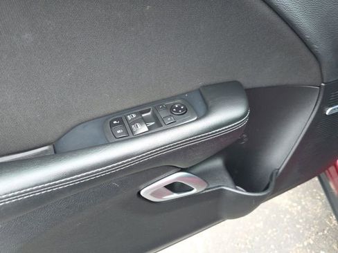 Used 2020 Dodge Challenger SXT w/ Blacktop Package image 11