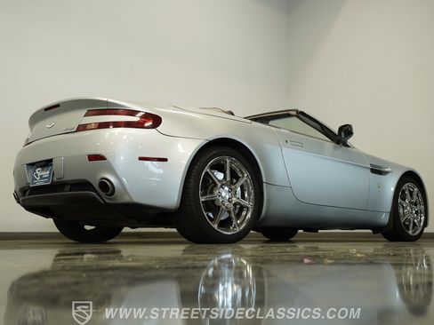 Used 2008 Aston Martin V8 Vantage Roadster image 16