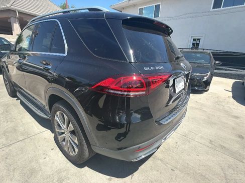 Used 2020 Mercedes-Benz GLE 350 4MATIC w/ Premium Package image 4