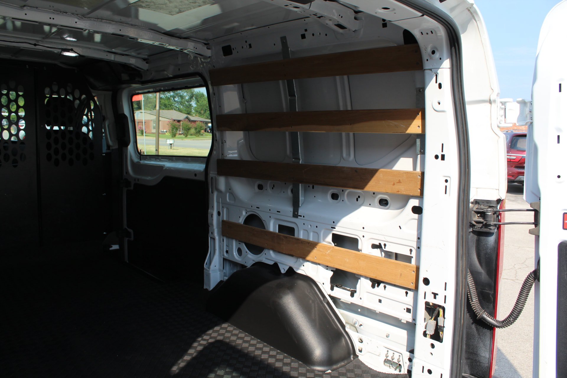 Used 2025 Ford Transit 250 Low Roof w/ Exterior Upgrade Package RWD image 23