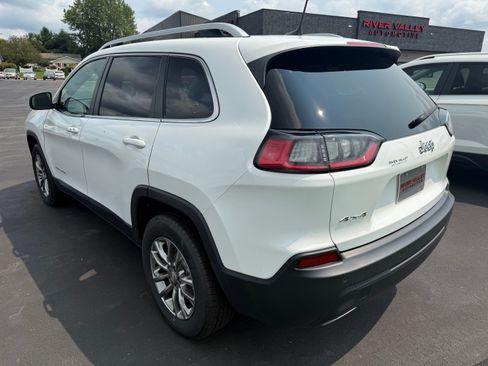 Used 2020 Jeep Cherokee Latitude Lux w/ Comfort/Convenience Group AWD/4WD image 4