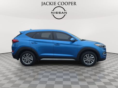 Used 2017 Hyundai Tucson SE Plus FWD image 4