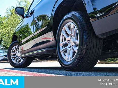 Used 2025 Chevrolet Tahoe LT AWD/4WD image 16