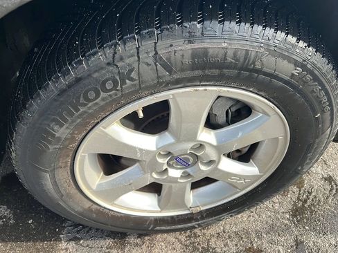 Used 2008 Volvo XC70 3.2 image 17