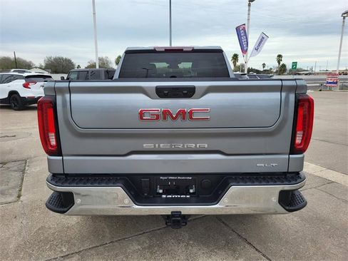 Used 2025 GMC Sierra 1500 SLT w/ SLT Convenience Package image 16