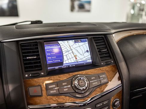 Used 2012 INFINITI QX56 4WD w/ Theater Pkg image 29