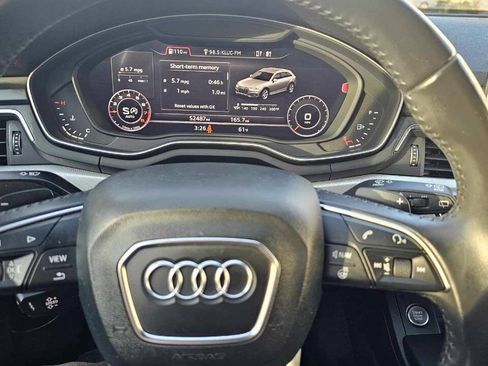 Used 2018 Audi A4 2.0T allroad Premium Plus AWD/4WD image 13