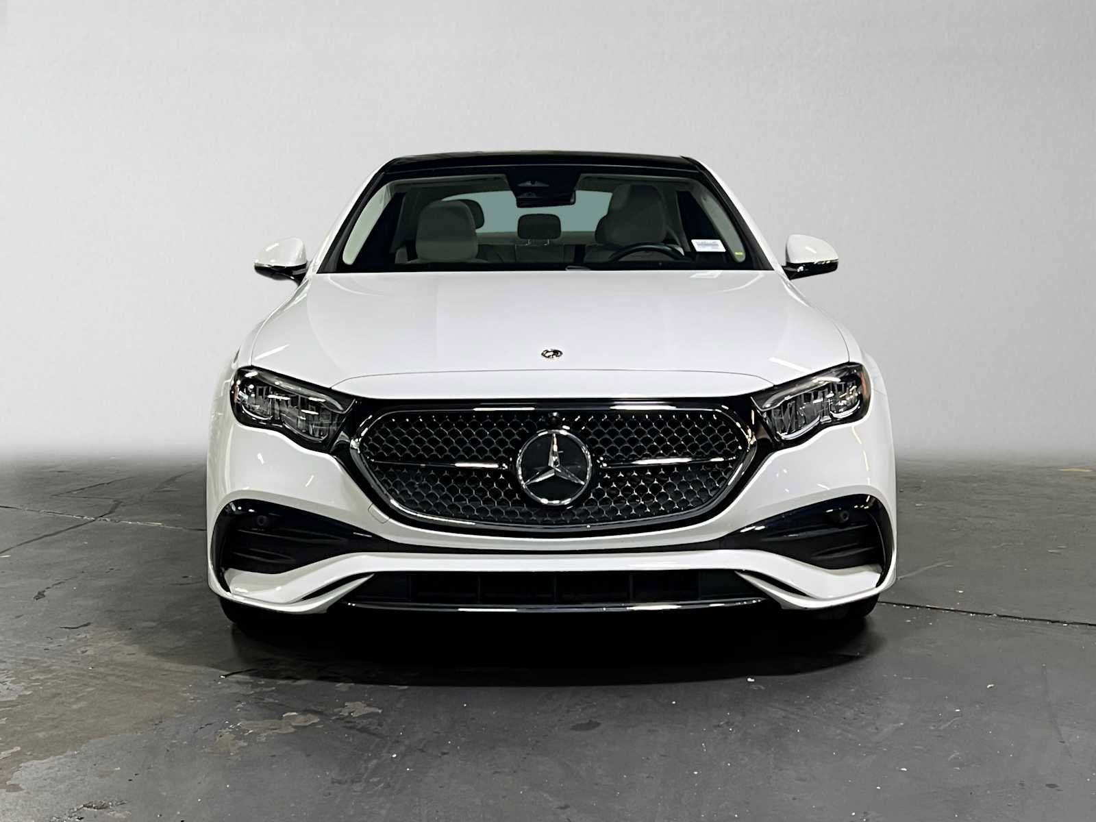 Used 2025 Mercedes-Benz E 350 Sedan image 8