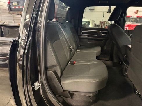 Used 2025 RAM 2500 Big Horn AWD/4WD image 16