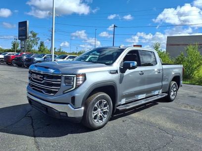 New 2026 GMC Sierra 1500 SLT w/ SLT Convenience Package
