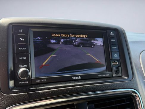 Used 2018 Dodge Grand Caravan SXT FWD image 26