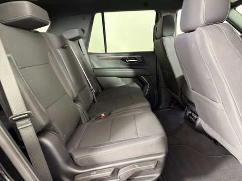 Used 2026 Chevrolet Tahoe LS AWD/4WD image 23