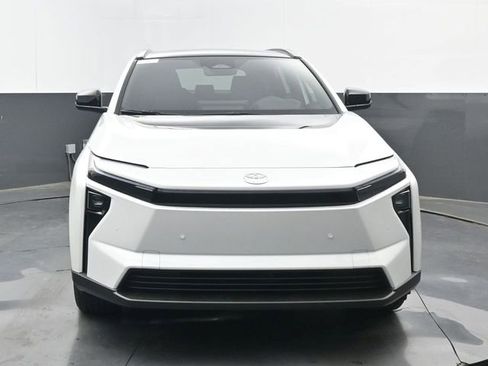 New 2026 Toyota bZ FWD image 19
