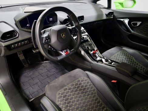Used 2018 Lamborghini Huracan LP 580-2 RWD image 17