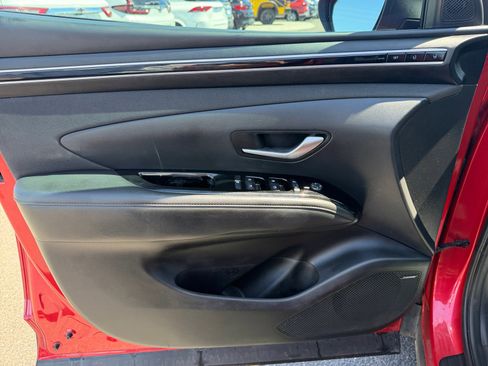 Used 2023 Hyundai Tucson Limited image 13