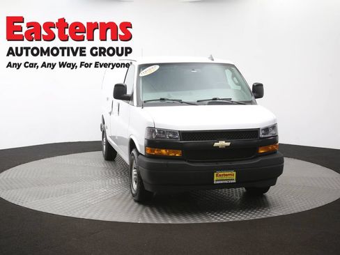 Used 2021 Chevrolet Express 2500 w/ Driver Convenience Package RWD image 49