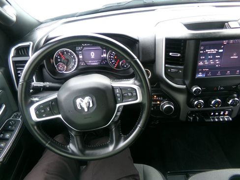 Used 2023 RAM 2500 Big Horn w/ Safety Group AWD/4WD image 17