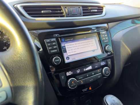 Used 2016 Nissan Rogue SL w/ SL Premium Package FWD image 20