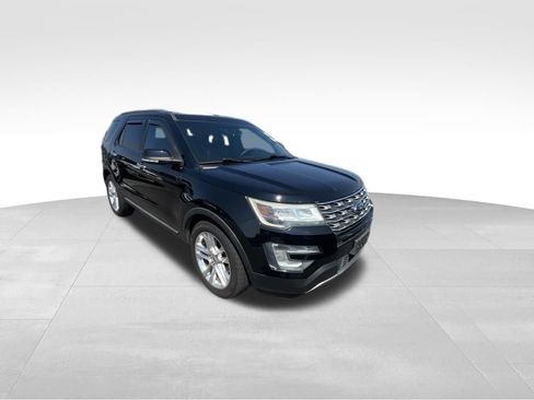 Used 2017 Ford Explorer Limited FWD image 26