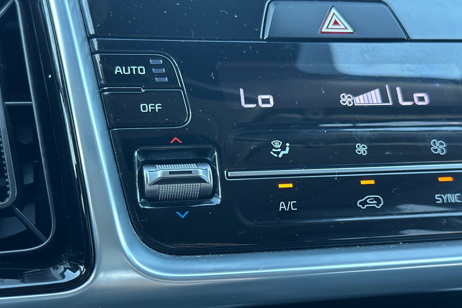 Used 2022 Kia Sorento SX AWD/4WD image 28