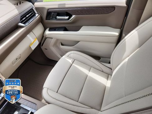 New 2026 GMC Yukon Denali RWD image 15