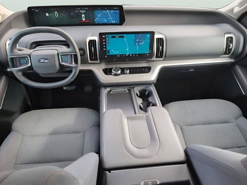 Used 2025 Ford Expedition Max Active image 25