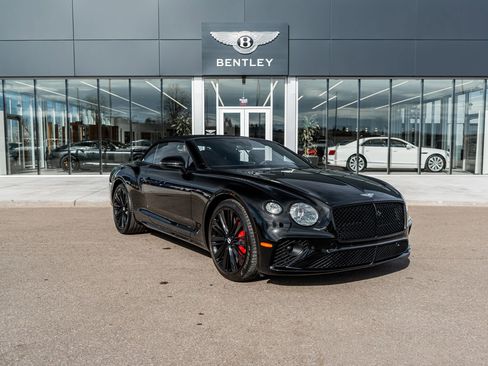 Used 2022 Bentley Continental GT Speed image 17