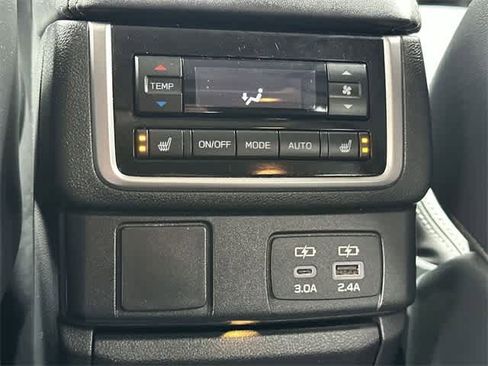 Certified 2024 Subaru Ascent Limited w/ Technology Package image 19